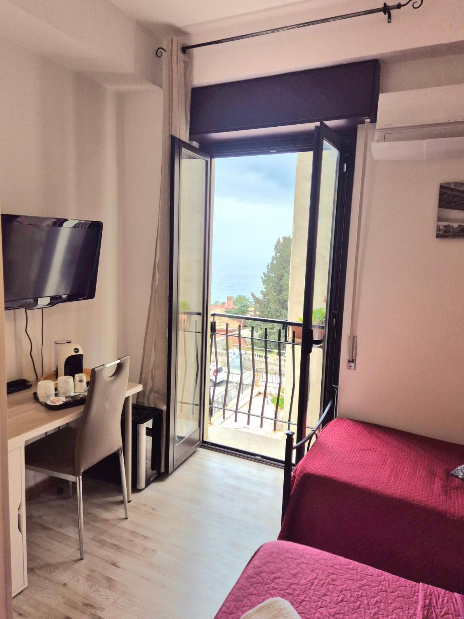 Bella Taormina Bed & Breakfast エクステリア 写真